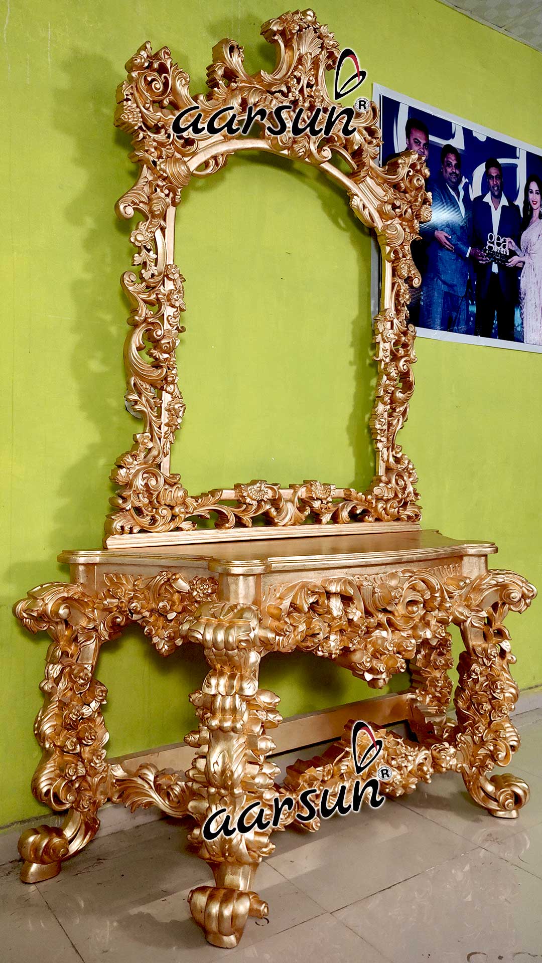 Grand Console with Mirror Frame view 6