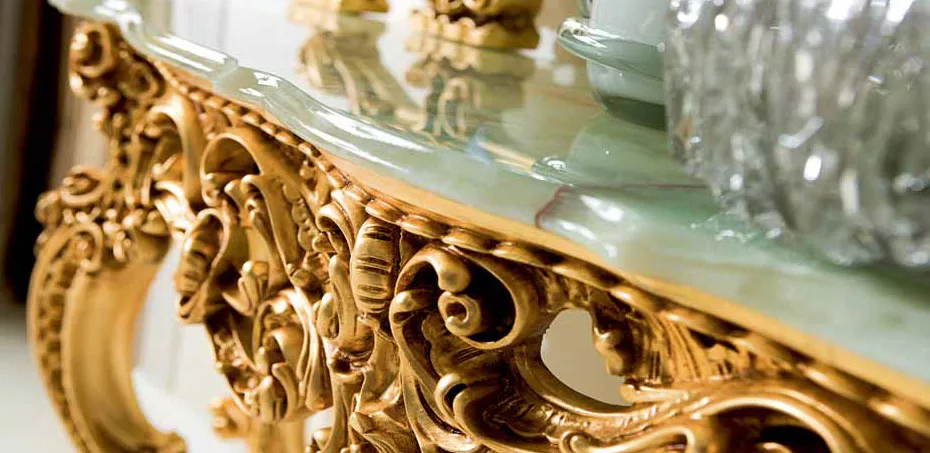 Traditional Dressing Table view 3